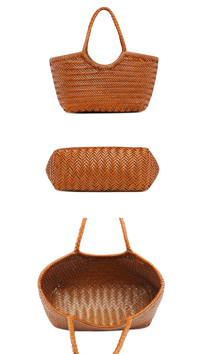 leather tote bag