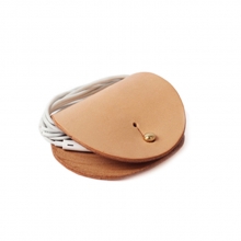 Hot selling business gift vegetable tanned leather earphone cable winder