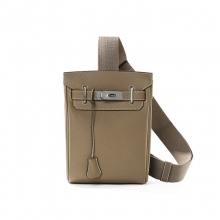 High End Designer Pebbled Leather Crossbody Bag for Men and Women